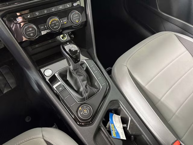 2024 Cornflower Blue Volkswagen Taos 1.5T SE AWD SUV