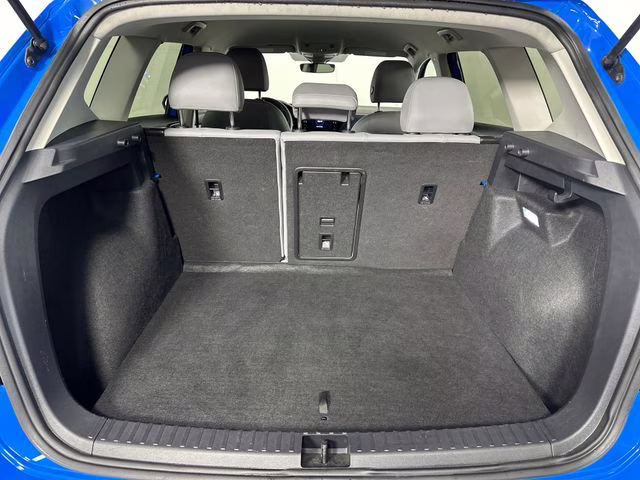 2024 Cornflower Blue Volkswagen Taos 1.5T SE AWD SUV