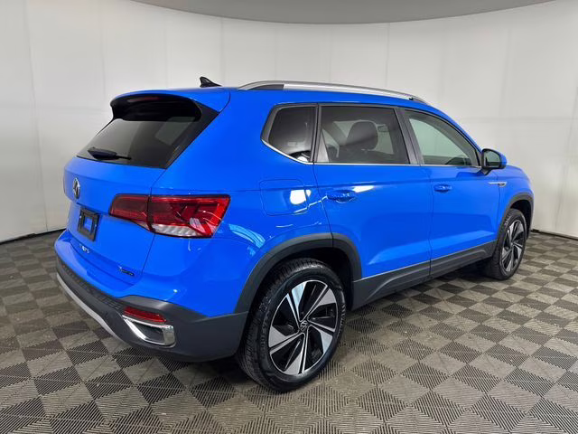 2024 Cornflower Blue Volkswagen Taos 1.5T SE AWD SUV