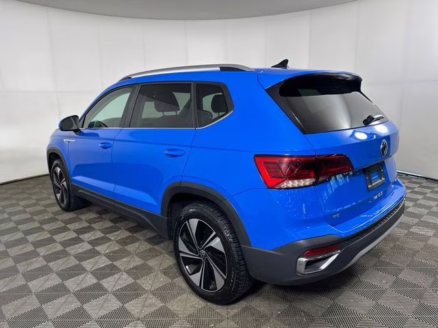 2024 Cornflower Blue Volkswagen Taos 1.5T SE AWD SUV