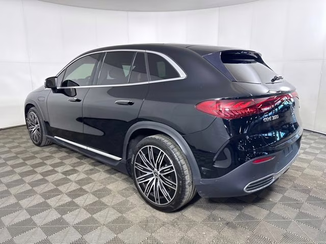 2023 Black Mercedes-Benz EQE 350 SUV SUV