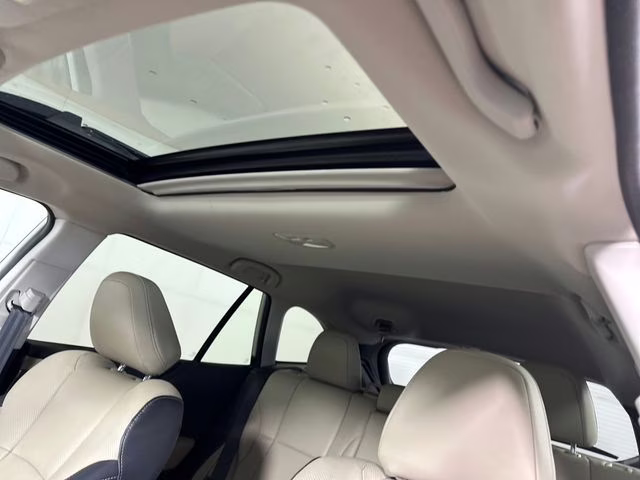 2023 Crystal White Pearl Subaru Outback Limited AWD SUV