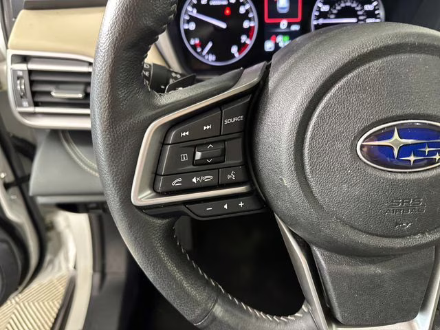 2023 Crystal White Pearl Subaru Outback Limited AWD SUV