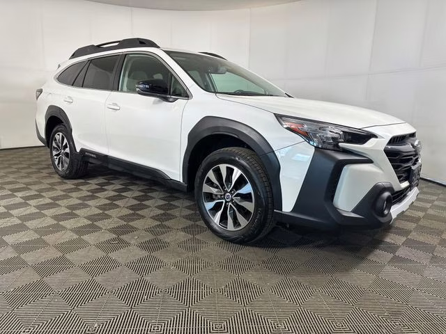 2023 Crystal White Pearl Subaru Outback Limited AWD SUV