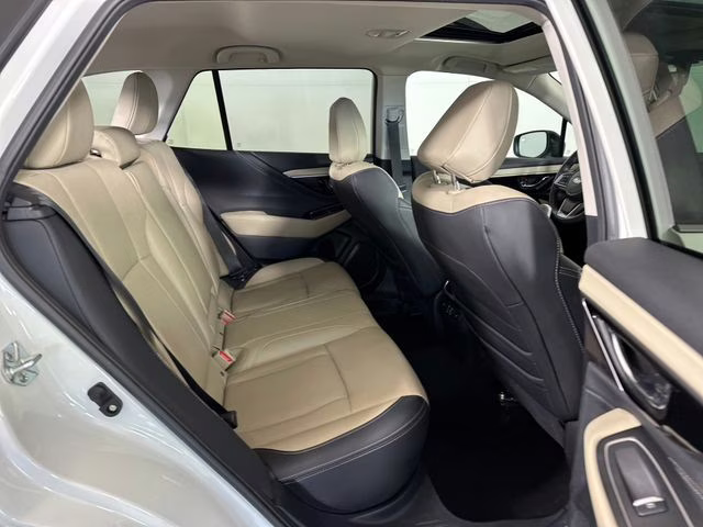 2023 Crystal White Pearl Subaru Outback Limited AWD SUV