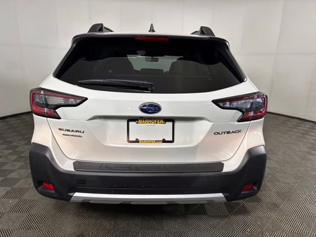 2023 Crystal White Pearl Subaru Outback Limited AWD SUV