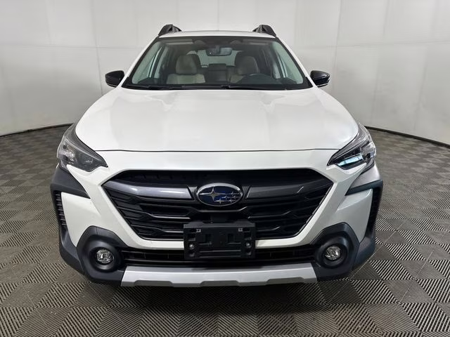 2023 Crystal White Pearl Subaru Outback Limited AWD SUV