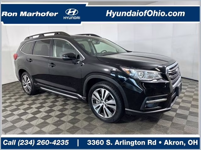 2022 Crystal Black Silica Subaru Ascent Limited AWD SUV