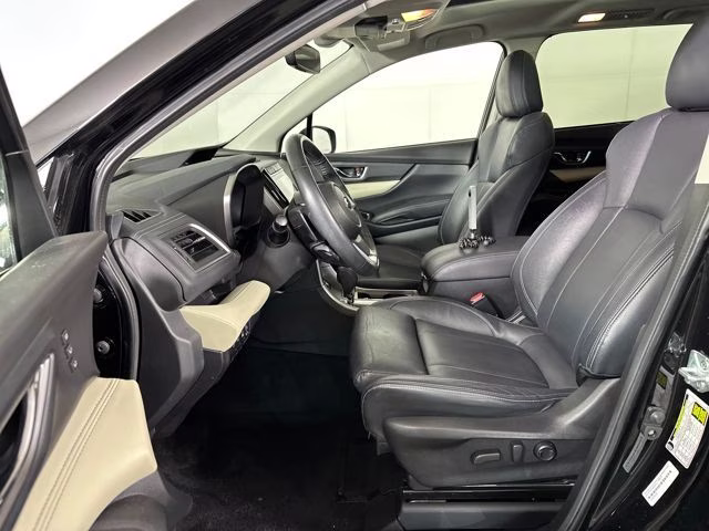 2022 Crystal Black Silica Subaru Ascent Limited AWD SUV