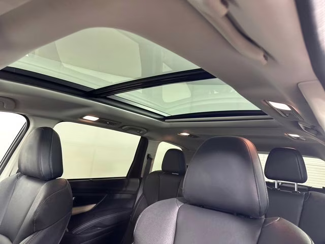 2022 Crystal Black Silica Subaru Ascent Limited AWD SUV