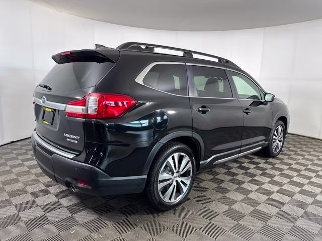 2022 Crystal Black Silica Subaru Ascent Limited AWD SUV