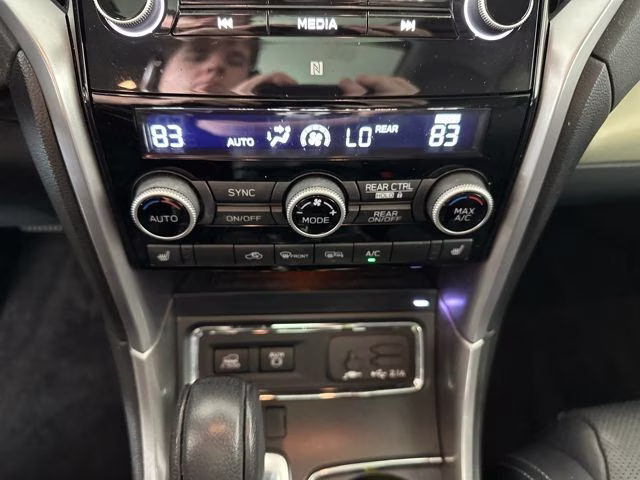 2022 Crystal Black Silica Subaru Ascent Limited AWD SUV