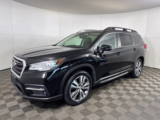 2022 Crystal Black Silica Subaru Ascent Limited AWD SUV