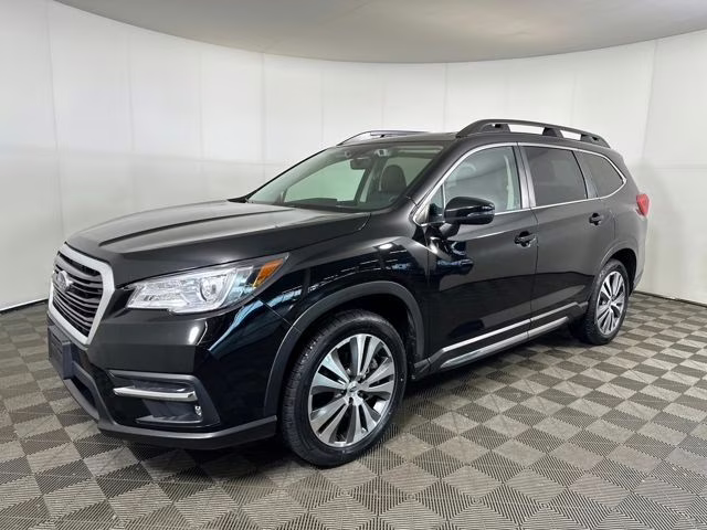 2022 Crystal Black Silica Subaru Ascent Limited AWD SUV