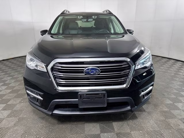 2022 Crystal Black Silica Subaru Ascent Limited AWD SUV