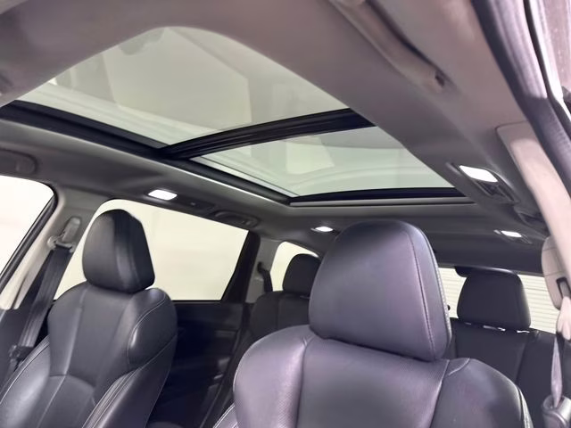2022 Crystal Black Silica Subaru Ascent Touring AWD SUV