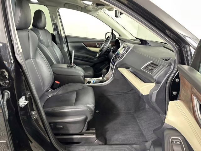 2022 Crystal Black Silica Subaru Ascent Touring AWD SUV