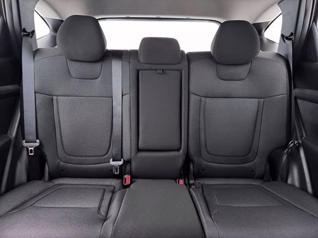 2026 White Pearl Hyundai Tucson SE FWD SUV