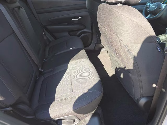 2026 White Pearl Hyundai Tucson SE FWD SUV