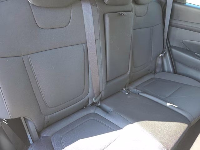 2026 White Pearl Hyundai Tucson SE FWD SUV