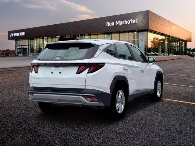 2026 White Pearl Hyundai Tucson SE FWD SUV