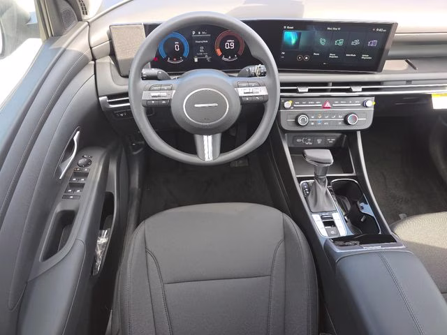 2026 White Pearl Hyundai Tucson SE AWD SUV