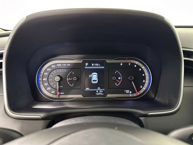2024 Shimmering Silver Hyundai Tucson SE AWD SUV