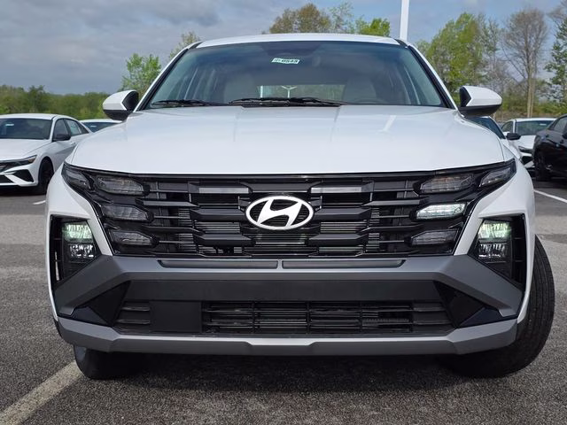 2026 White Pearl Hyundai Tucson SE AWD SUV