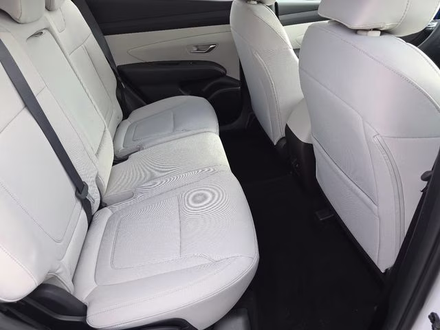 2026 White Pearl Hyundai Tucson SE AWD SUV