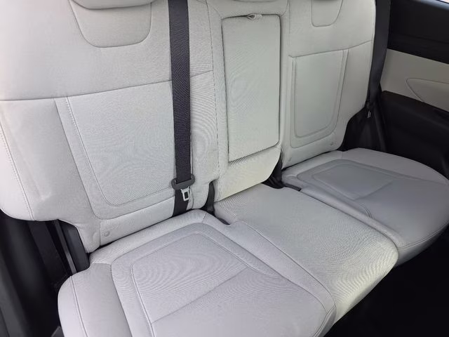 2026 White Pearl Hyundai Tucson SE AWD SUV