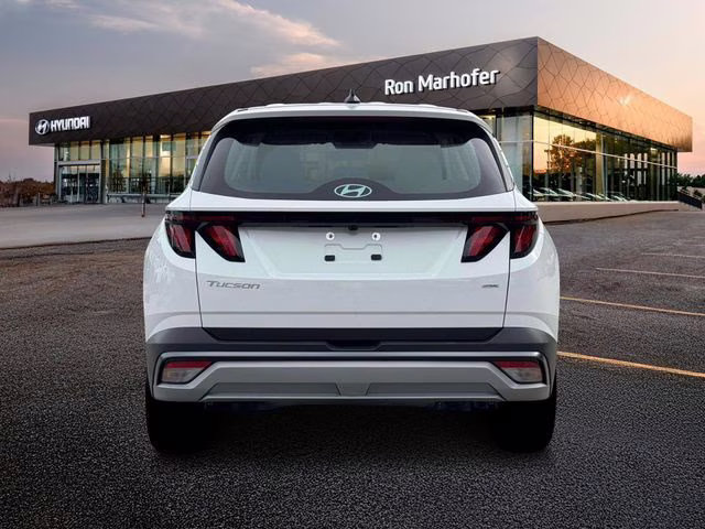 2026 White Pearl Hyundai Tucson SE AWD SUV