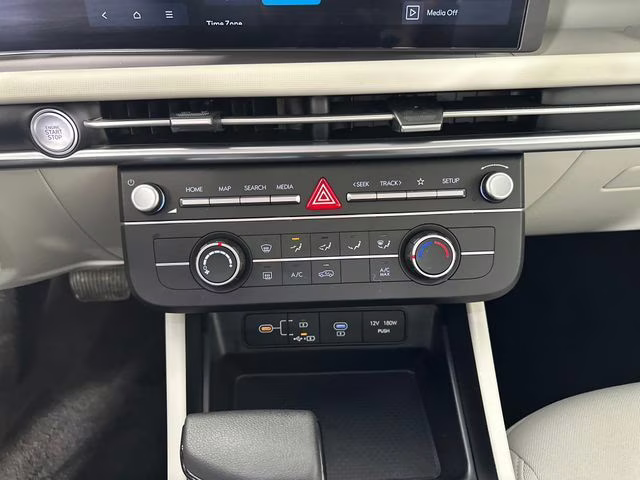 2025 Phantom Black Hyundai Tucson SE AWD SUV