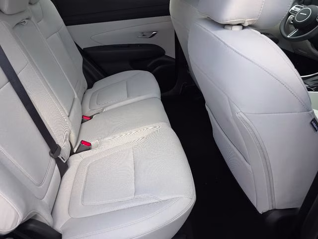 2026 Ultimate Red Hyundai Tucson SE AWD SUV