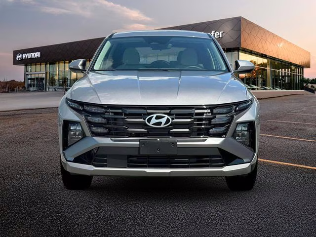 2026 Shimmering Silver Hyundai Tucson SE AWD SUV