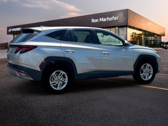 2026 Shimmering Silver Hyundai Tucson SE AWD SUV
