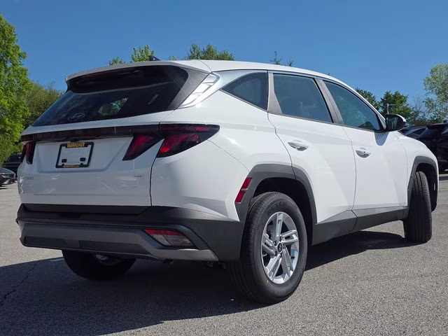 2026 White Pearl Hyundai Tucson SE AWD SUV