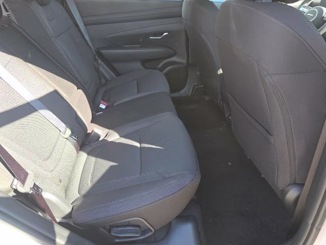 2026 White Pearl Hyundai Tucson SE AWD SUV