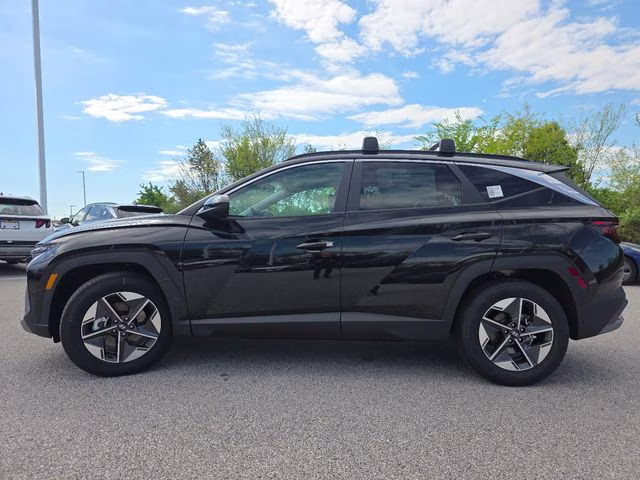 2026 Phantom Black Hyundai Tucson SEL FWD SUV