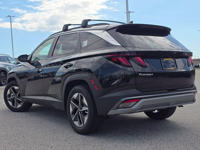 2026 Phantom Black Hyundai Tucson SEL FWD SUV