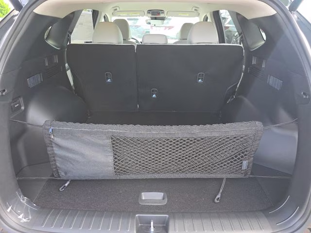 2026 Phantom Black Hyundai Tucson SEL FWD SUV