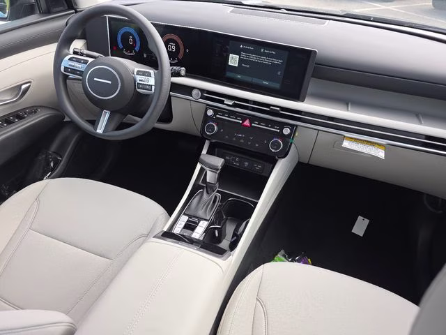 2026 Phantom Black Hyundai Tucson SEL FWD SUV