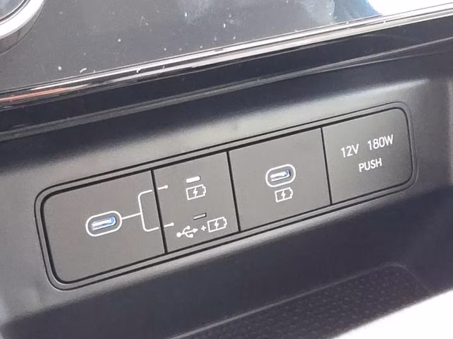 2026 Phantom Black Hyundai Tucson SEL FWD SUV