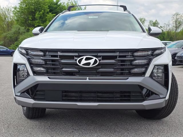2026 White Pearl Hyundai Tucson SEL FWD SUV