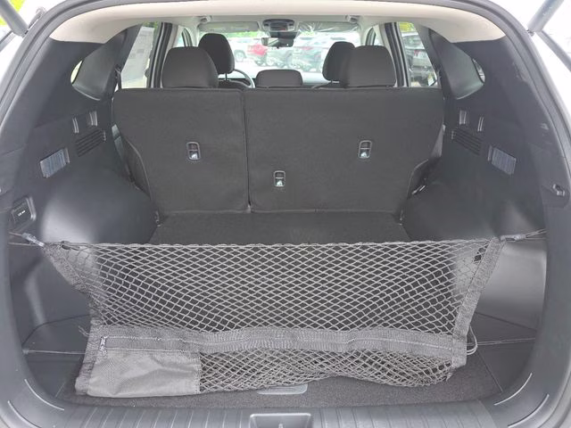 2026 White Pearl Hyundai Tucson SEL FWD SUV