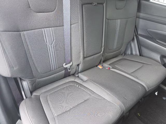 2026 White Pearl Hyundai Tucson SEL FWD SUV