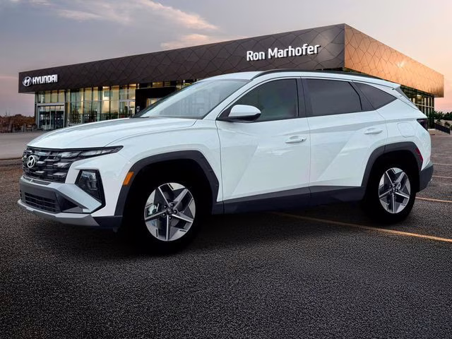 2026 White Pearl Hyundai Tucson SEL FWD SUV