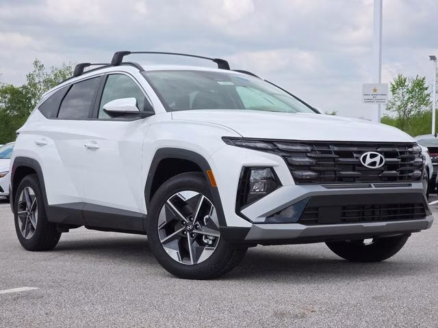 2026 White Pearl Hyundai Tucson SEL FWD SUV