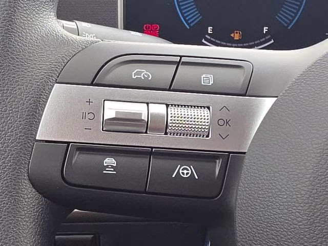 2026 White Pearl Hyundai Tucson SEL FWD SUV