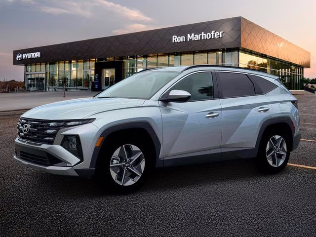 2026 Shimmering Silver Hyundai Tucson SEL FWD SUV