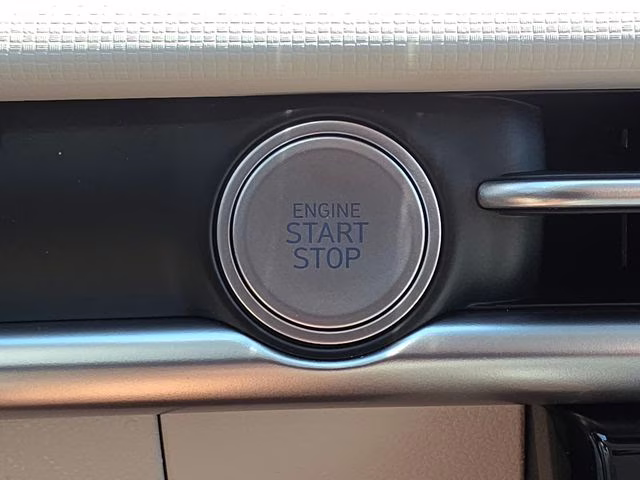 2026 Shimmering Silver Hyundai Tucson SEL FWD SUV